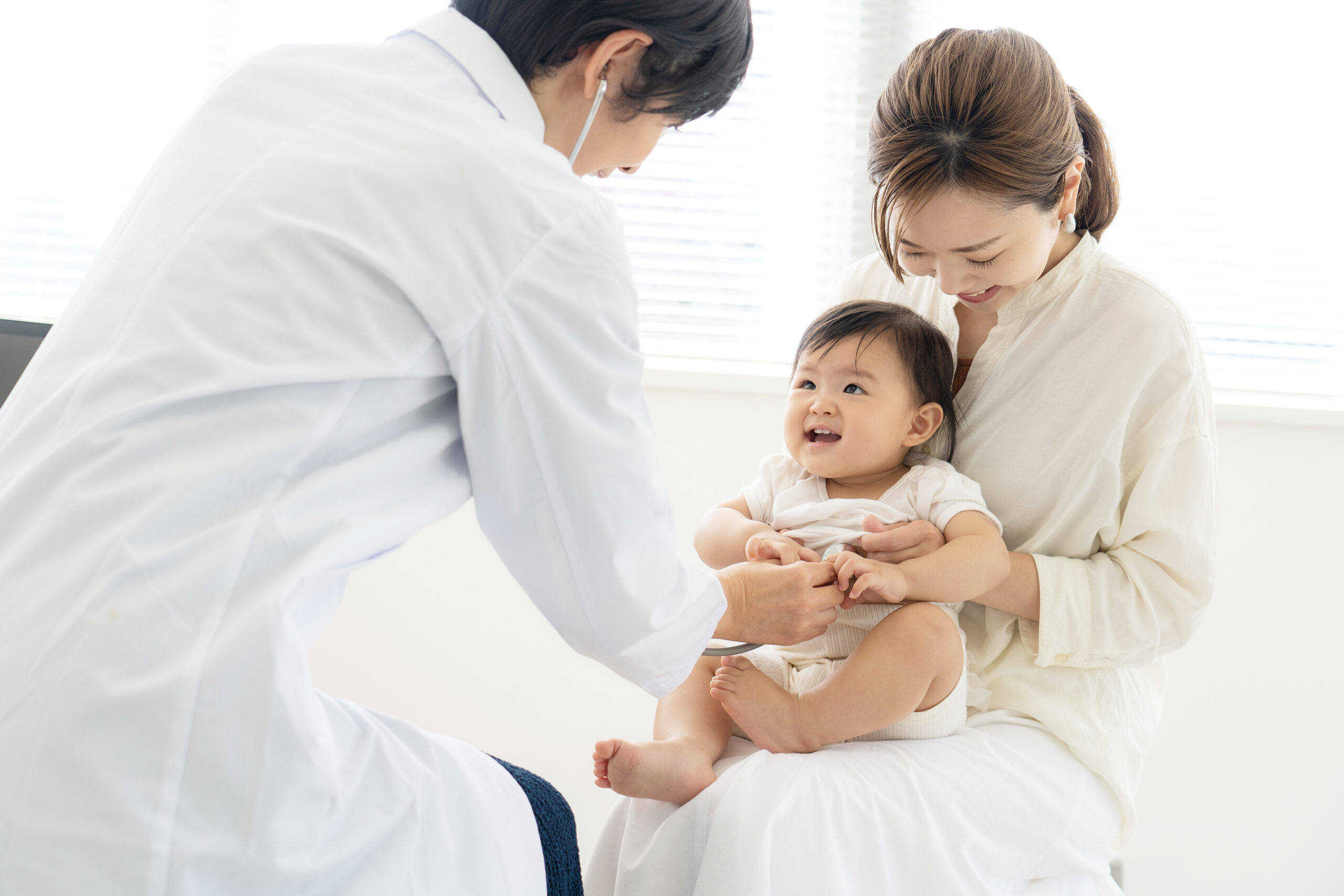 乳児湿疹で病院行くタイミングや目安·症状は？皮膚科·小児科どっち？